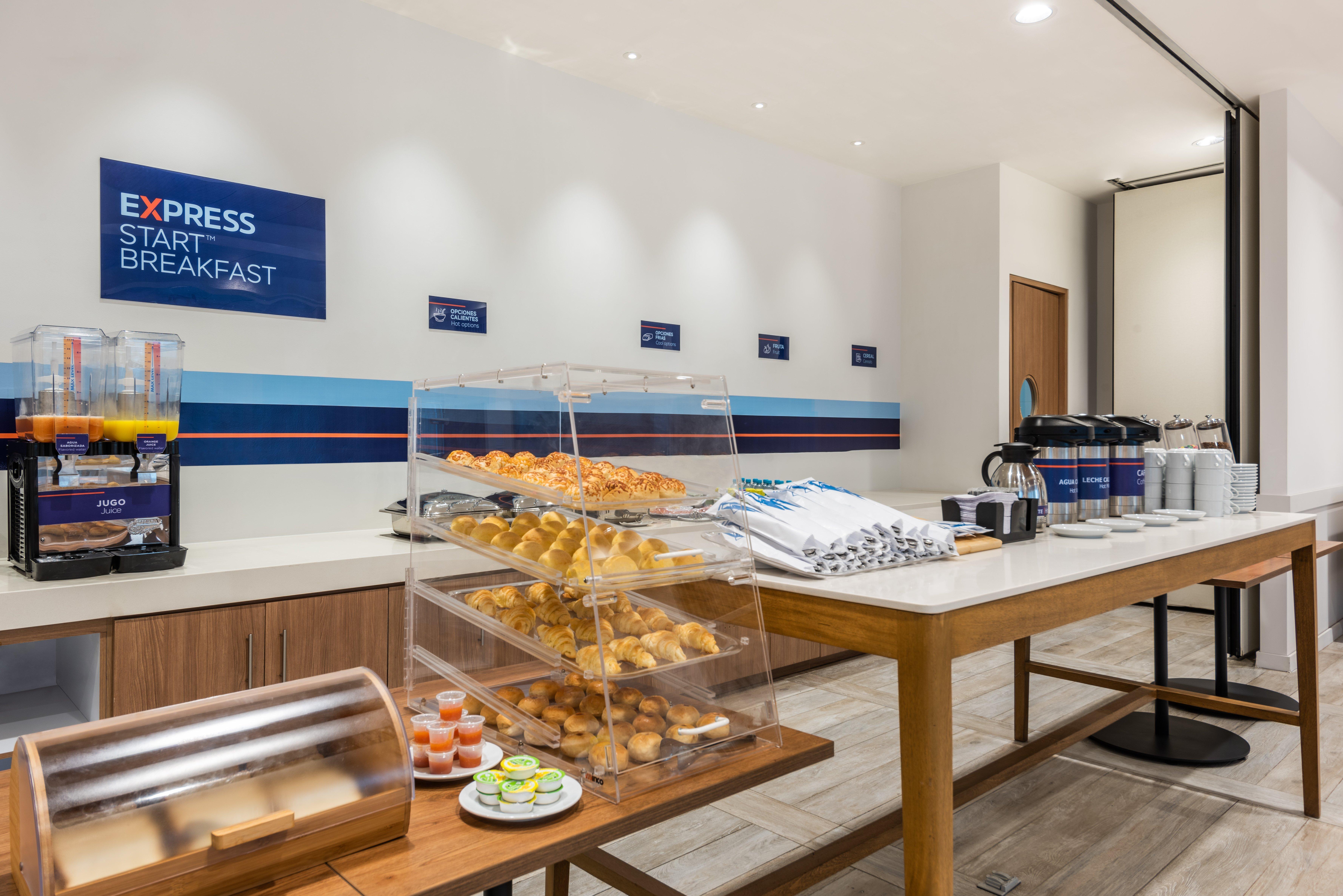 Holiday Inn Express Cartagena Manga By Ihg Exterior foto